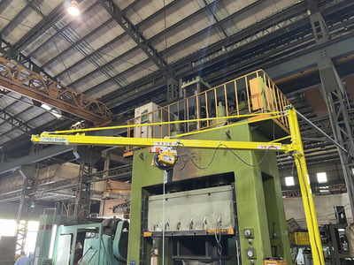 5T Rail Jib Crane with Black Bear 250 kg Electric Hoist - ảnh 18