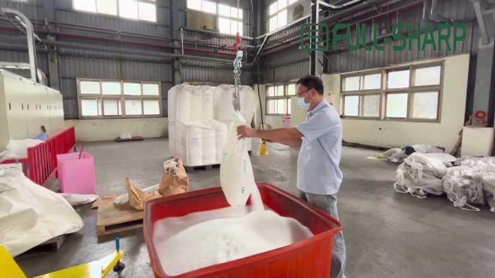 Cầu trục xoay treo thiết bị kẹp nâng hạ bao gạo- Swing crane (lifting bags of rice)