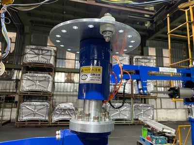 Tay nâng trợ lực hút nắp capo ô tô đưa vào máy CNC - ảnh 3