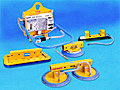 Standard vacuum generator and pad attachments