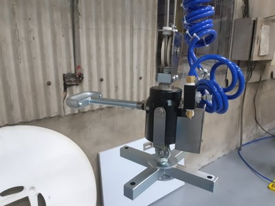 Cầu trục xoay khí nén tay cầm cảm ứng lực cho ván SUP - ảnh 6