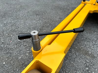 Xe cần cẩu điện 2 tấn - ảnh 21