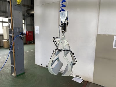 Cầu trục xoay khí nén đế di động và tool kẹp bao đa năng - ảnh 2
