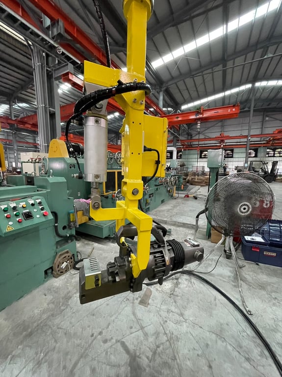 Tay nâng trợ lực dùng cho tool cắt sợi thép