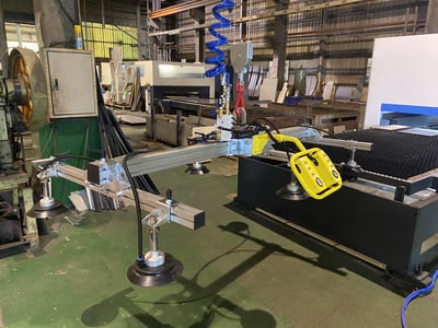 Overhead Pneumatic Jib Crane with Vacuum Pad for Steel Sheets - ảnh 7