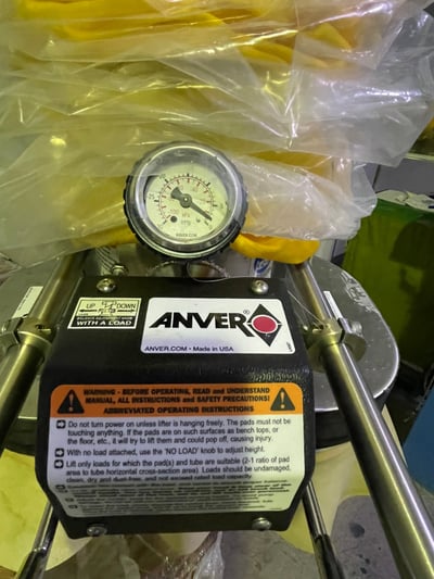 Cầu trục xoay treo tường ray 5T treo ống hút chân không Anver - ảnh 14