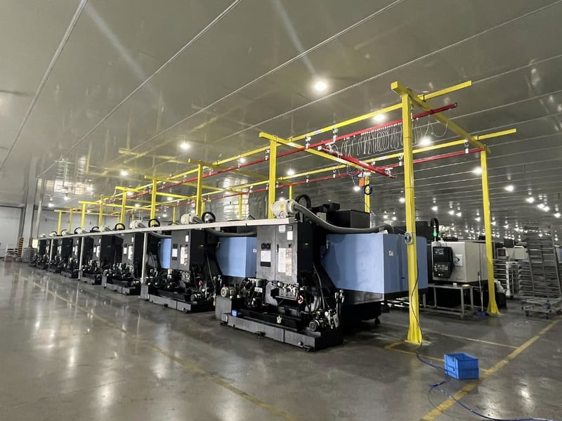 Bộ khung treo thanh ray 5T 200kg và pa lăng điện lắp tại Bắc Giang