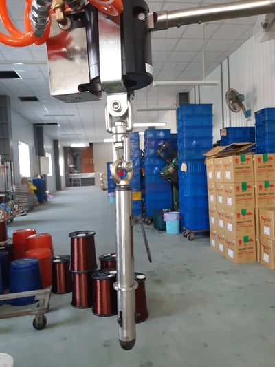 Pneumatic Jib Crane with Hook Tool for Lifting Copper Wire Coils - ảnh 2