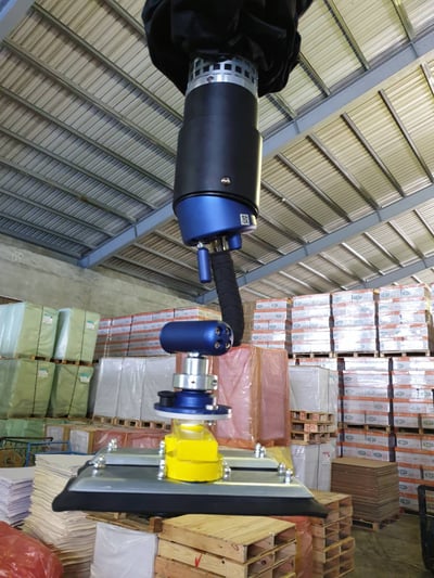Cầu trục xoay khớp nối và ống hút chân không nâng thùng giấy - ảnh 10