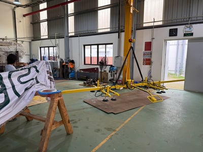 Mặt hút chân không khí nén nâng tấm thép dài 8 m - ảnh 6