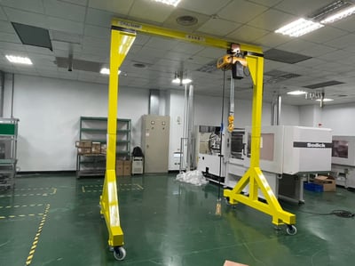 Pneumatic Jib Crane for Lifting Bicycle Frames on the Line - ảnh 18