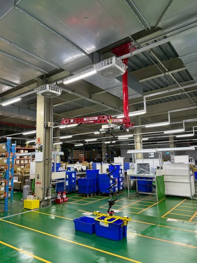 Cầu trục xoay khớp nối Lifts All với tool móc khay nhựa - ảnh 16