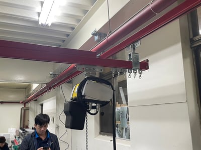 Thanh ray thép 200 kg treo trần, tuyến ray treo pa lăng điện - ảnh 2