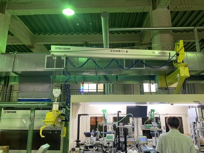Pneumatic Jib Crane with Copper Coil Clamp for Motor Winding Workshops - ảnh 9