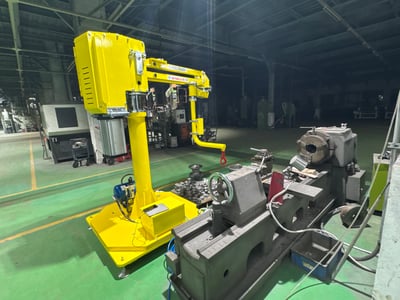 Tay nâng trợ lực khí nén nâng phôi vào máy phay tiện CNC - ảnh 14