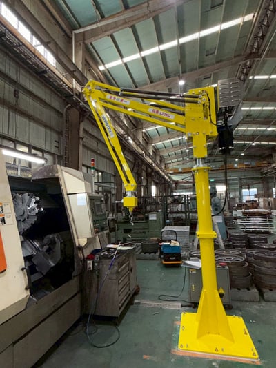 Tay nâng điện trợ lực cấp phôi cho máy CNC - ảnh 6