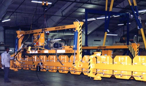 ANVER ETH1500M14-480-F fourteen pad electric powered vacuum lifter with hydraulic tilter and special foam seal vacuum pads. Each vacuum pad can be shut off as needed.