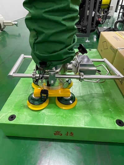 Cầu trục xoay thanh ray nhôm và bộ hút chân không thùng giấy - ảnh 16