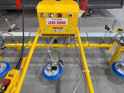 Cầu trục xoay 500 kg với mặt hút chân không dùng pin sạc - ảnh 3