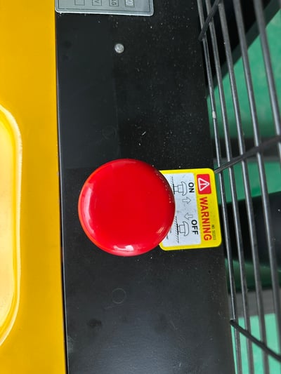 Xe nâng điện chân rộng tải 1 đến 3 tấn cho kho và nhà xưởng - ảnh 33