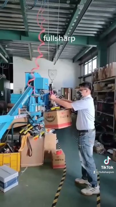 Thiết bị nâng hạ thùng giấy