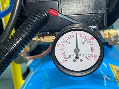 Cầu trục xoay khớp nối air balancer nằm ngang, mặt hút Becker - ảnh 11