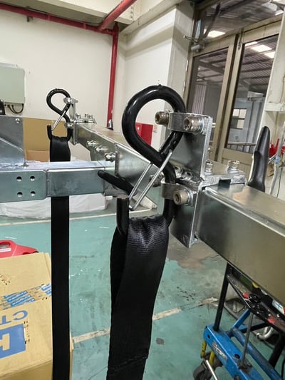 Thanh ray thép 200 kg treo trần, tuyến ray treo pa lăng điện - ảnh 22