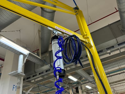 Cầu trục xoay ray thép 200 kg dài 5 m hút và lật tấm gỗ - ảnh 16