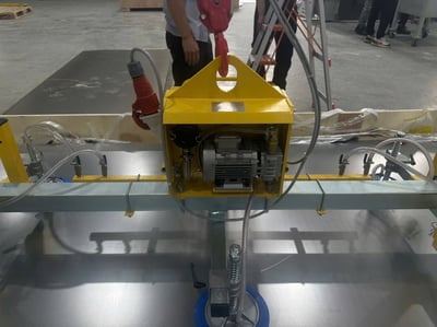 Cầu trục xoay 500 kg với mặt hút chân không dùng pin sạc - ảnh 41