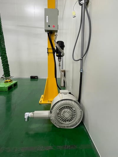 Cầu trục xoay thanh ray nhôm và bộ hút chân không thùng giấy - ảnh 12