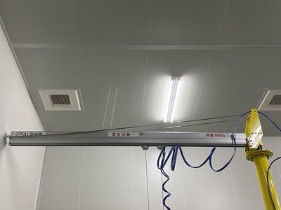 Cầu trục xoay khí nén di động và tay cầm cảm ứng lực nạp máy CNC - ảnh 7