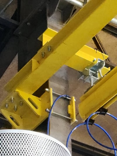 Bộ khung thanh ray 500 kg treo tool kẹp mâm xe đưa vào CNC - ảnh 10