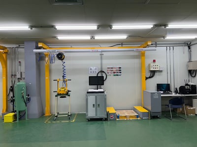 Khung thanh ray nhôm 200kg, air balancer ENDO và tool hút chân không - ảnh 12