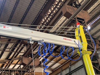 Pneumatic Jib Crane with Clamping System for Lifting Steel Pipes - ảnh 8