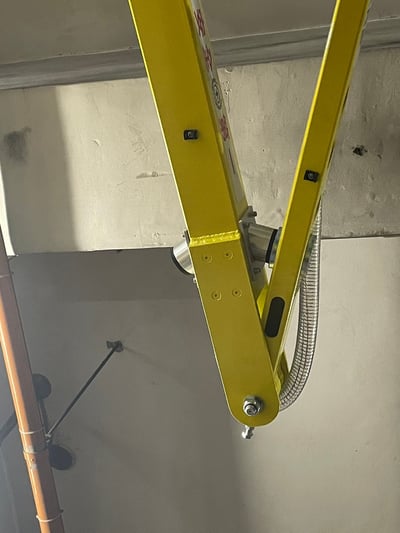 Cầu trục xoay khớp nối treo Becker hút thùng giấy chân không - ảnh 5
