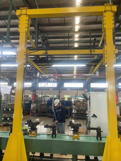Bộ khung thanh ray 5T treo air balancer 200 kg gắp motor xe - ảnh 20