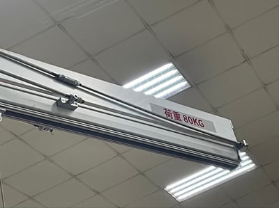 Cầu trục xoay khí nén treo mặt hút chân không hút thùng giấy - ảnh 10