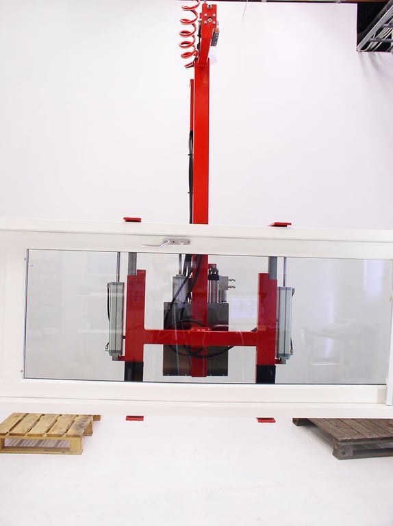 Door and Frame Gripper 3231