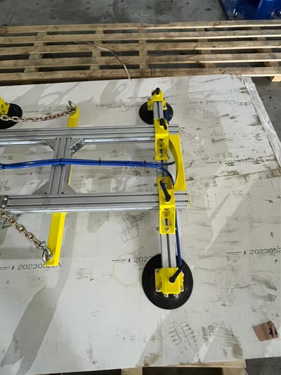 Cầu trục xoay 500kg treo pa lăng điện và mặt hút chân không Becker - ảnh 10