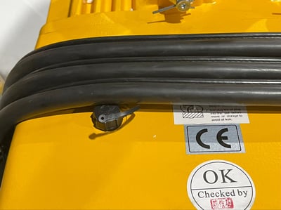 Cầu trục xoay 500kg treo mặt hút chân không dùng cơ - ảnh 1