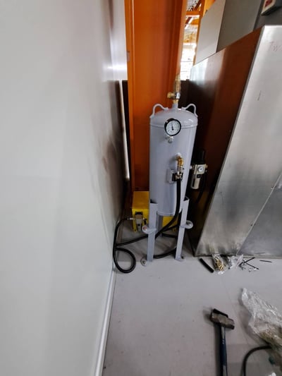Tay nâng trợ lực hút khuôn cho nhà máy - ảnh 3