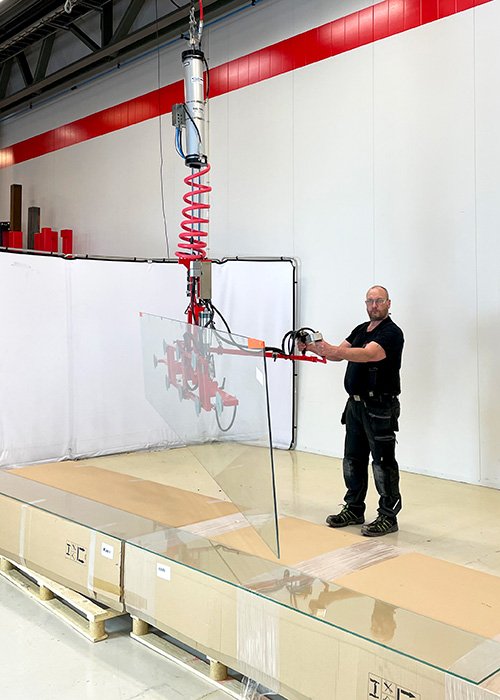Vacuum Gripper for Glass Panes 89-12173
