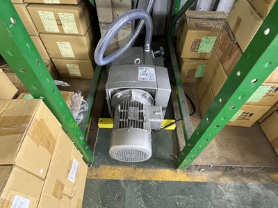 Thanh ray 5T tải 200 kg treo thiết bị nâng chân không hút thùng - ảnh 5