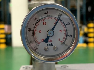 Ray nhôm treo trần và ống hút chân không nâng thùng giấy - ảnh 6