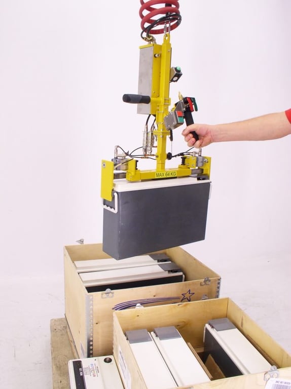 Combi-Gripper for Batteries 3328