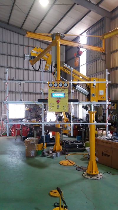 Tay nâng trợ lực tự động cân trọng lượng và khóa khớp tay - ảnh 6