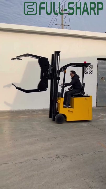 Xe nâng kẹp: Nâng hạ kẹp cuộn nguyên liệu chạy bằng điện