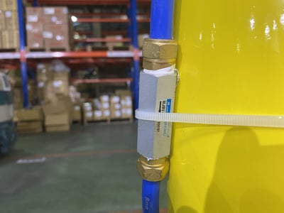 Pneumatic Jib Crane for Lifting Bicycle Frames on the Line - ảnh 13
