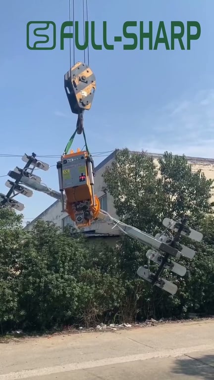 Hút chân không nâng tấm kính tại công trường