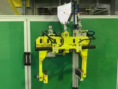 Pneumatic Jib Crane with Copper Coil Clamp for Motor Winding Workshops - ảnh 4